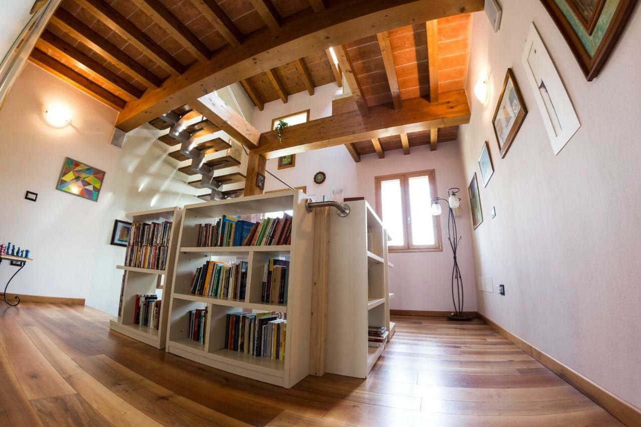 La Piccola Torre Bed & Breakfast Scandiano Exterior foto