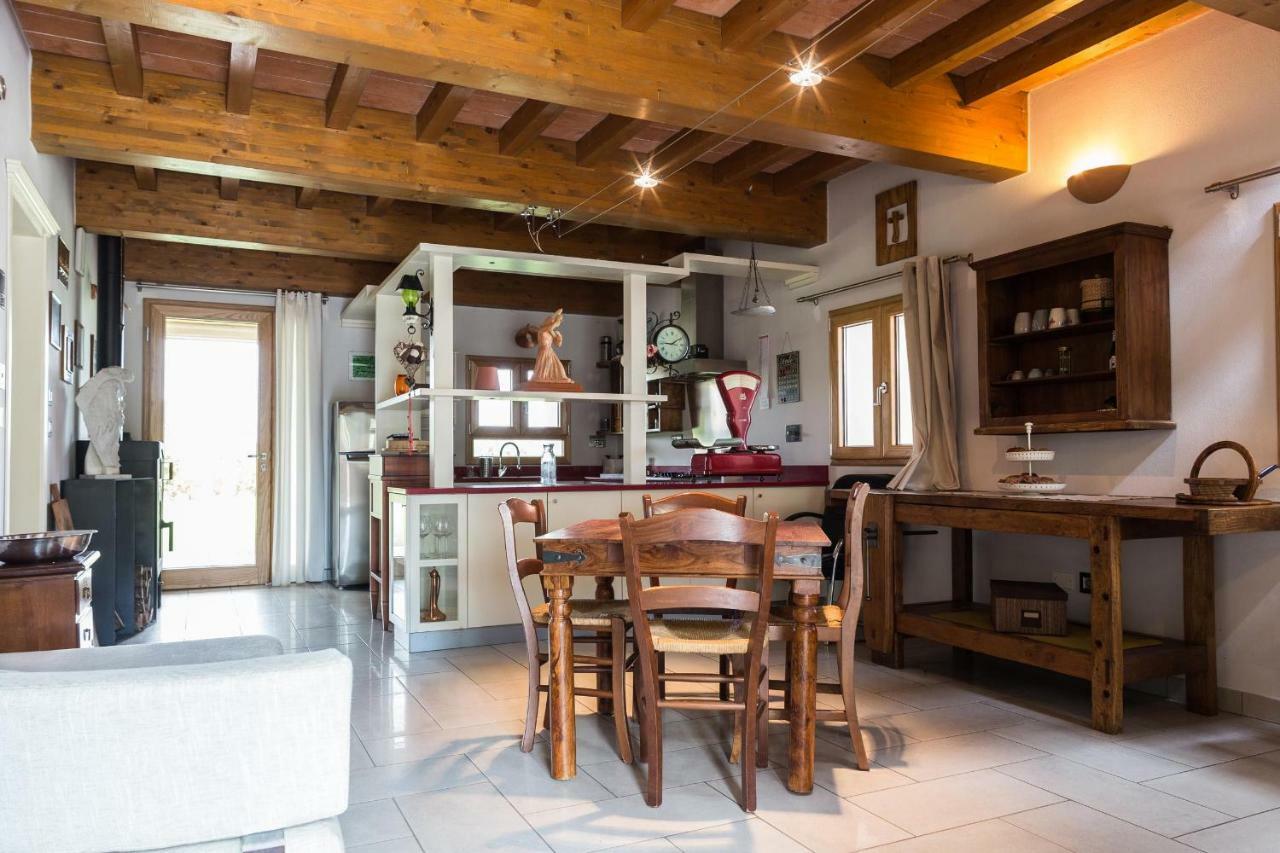 La Piccola Torre Bed & Breakfast Scandiano Exterior foto