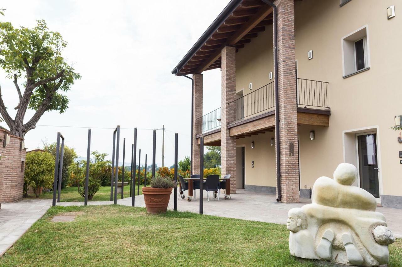 La Piccola Torre Bed & Breakfast Scandiano Exterior foto