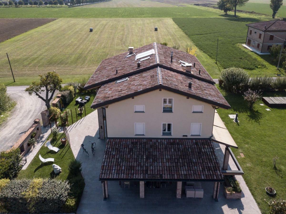 La Piccola Torre Bed & Breakfast Scandiano Exterior foto
