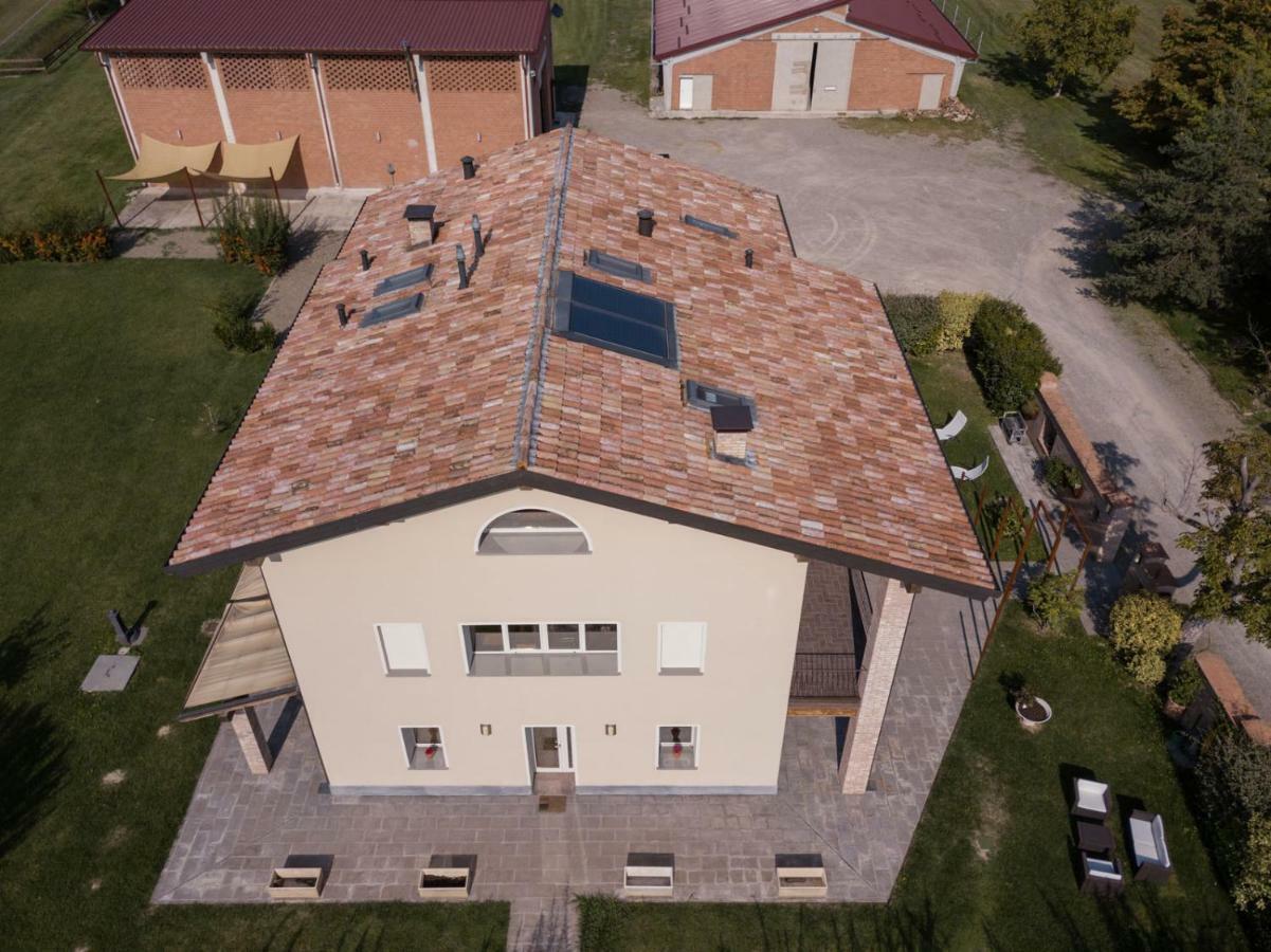 La Piccola Torre Bed & Breakfast Scandiano Exterior foto